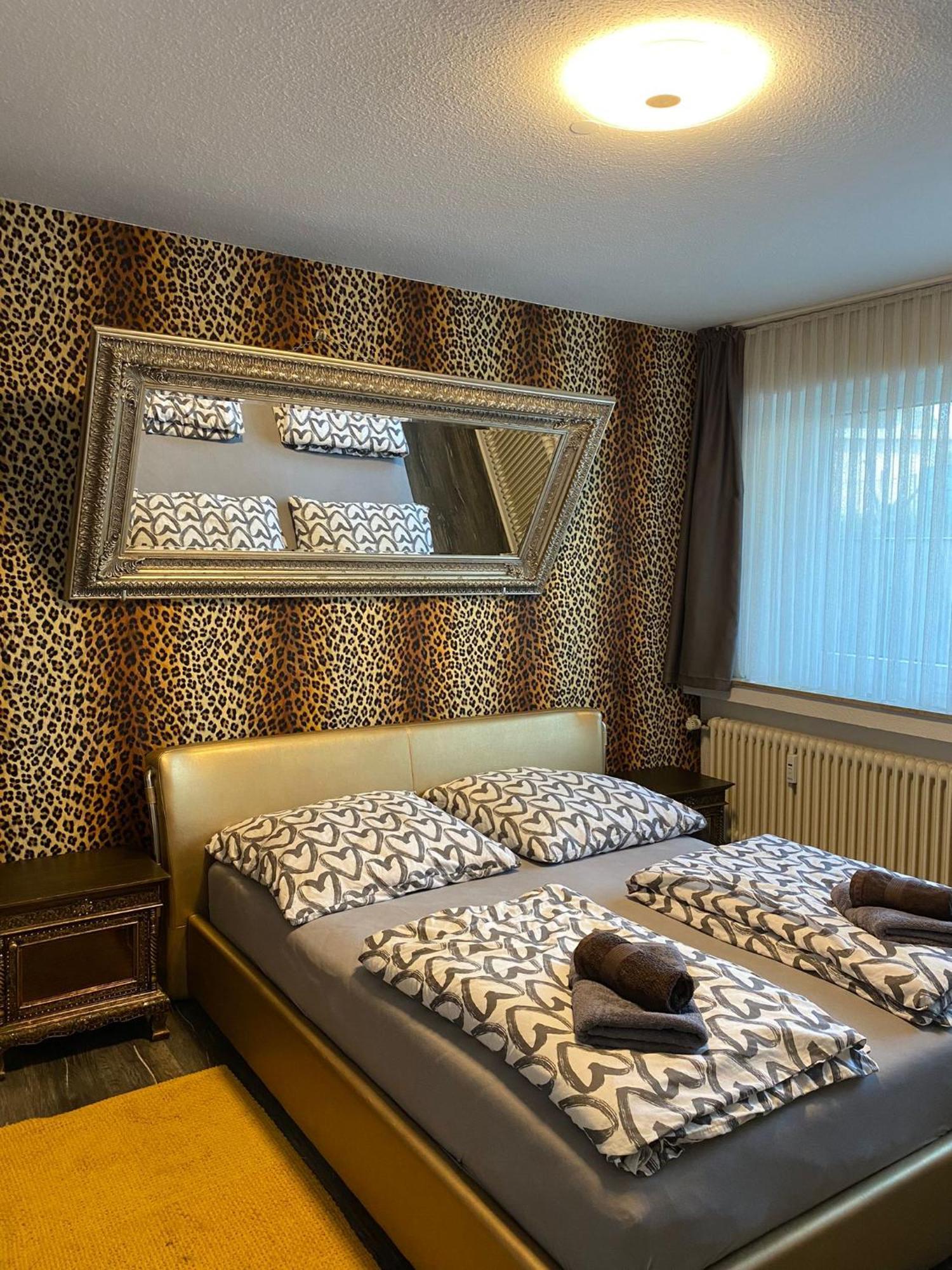 Apartment Dusseldorf-South - Self Check-In 外观 照片